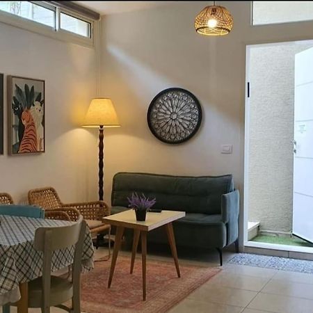 Ferienwohnung נקודת חן Shadmot Devora Exterior foto