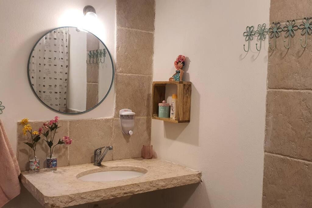 Ferienwohnung נקודת חן Shadmot Devora Exterior foto